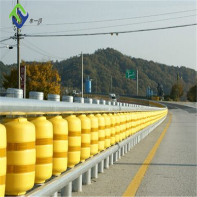 La barrière en acier de rouleau de sécurité a galvanisé des poutres de W pour la route de rambarde de route